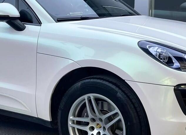 PET-Super Gloss Dawn White